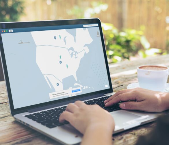 Půjčky na internetu: Proč potřebujete VPN pro ochranu údajů?
